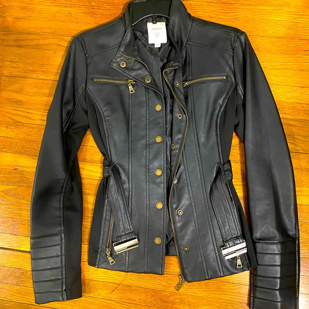 Small Guess leather jacket